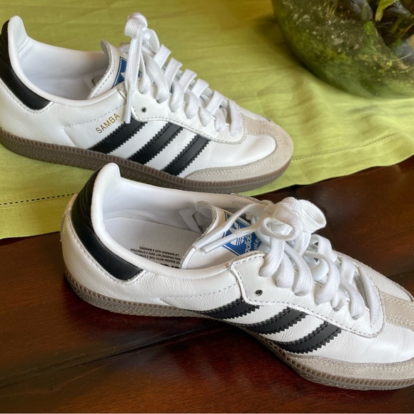 Adidas Sambas Black and White Sneakers - Picture 3 of 9